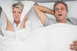 Man-snoring-sleep-apnea