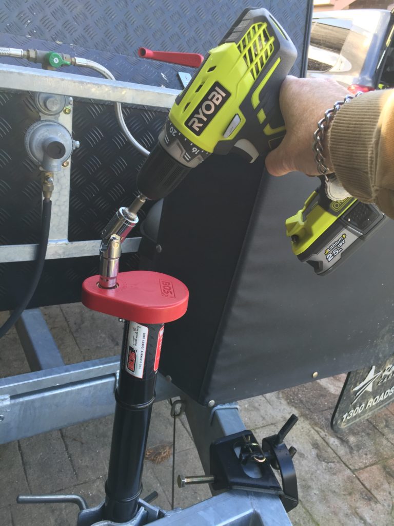 New BOS 370 Jockey Wheel Fitted to Olaf RVeeThereYet